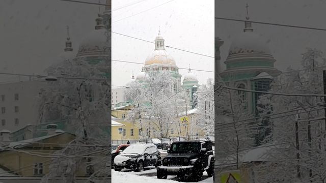 Кафедральный собор Богоявления Господня. Москва 31.12.2024.(13:13) Москва. (м. Бауманская).