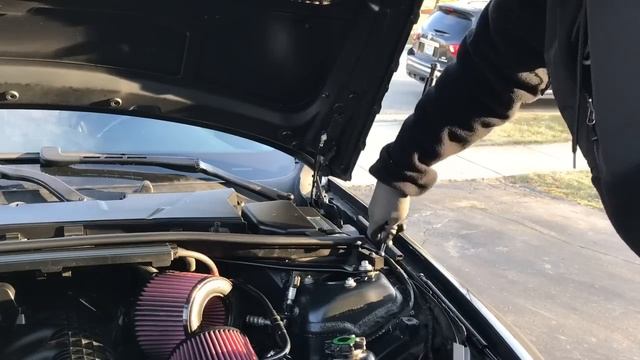 BMW Hood Strut Replacement DIY!