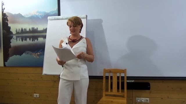 Отец в жизни дочери - его успехи или провалы в жизни формирует силу духа и чувство защиты у дочери.