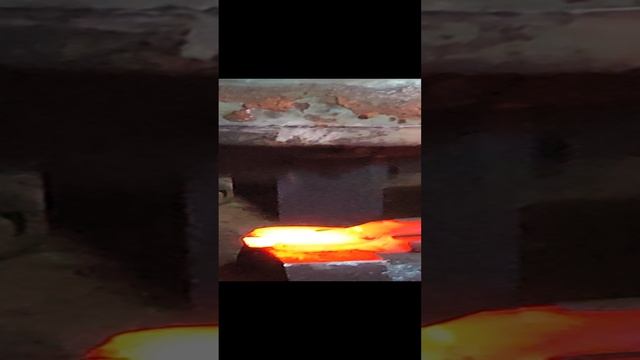 топор из подшибника шх15