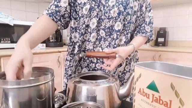 HOW TO MAKE ARABIC COFFEE & 3 KINDS OF TEA (OFW LIFE)