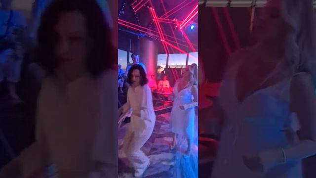 White Party на 90-м этаже Москва-Сити