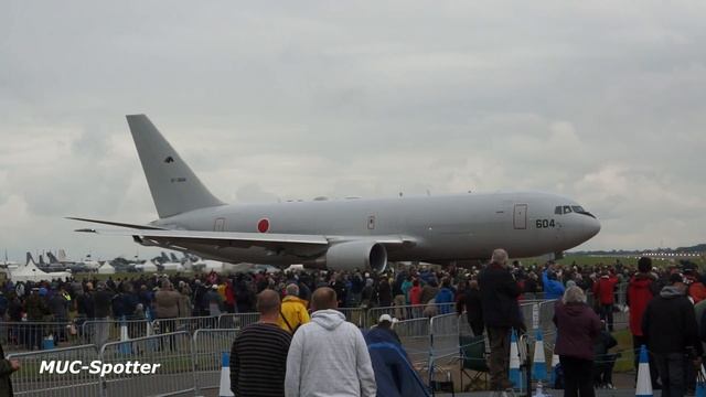 RIAT Monday departures more than 80 min Airplane departures RAF Fairford RIAT 2012 Air Show
