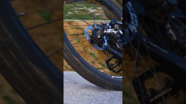 Самый крупный разбор велосипедов в России @RazborVelo t.me/razborvelo vk.com/razborvelo yabegu.ru