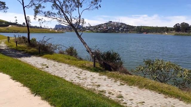 Sri Lanka Шри Ланка - Seaplane at Gregory Lake Nuwara Eliya on a Sunny Day - Travel