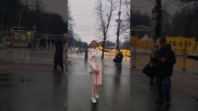 ОСТАНОВИТЕ САМОЛЁТ Я ВЫЙДУ!