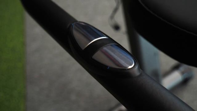 Обзор велотренажера CARBON FITNESS M808