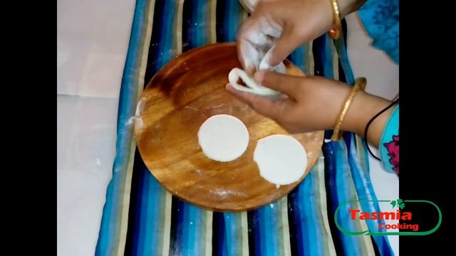 অসাধারণ স্বাদে নরম তুলতুলে দুধ পুলি পিঠা | Dudh Puli Pitha | Bangladeshi Shiter Pitha