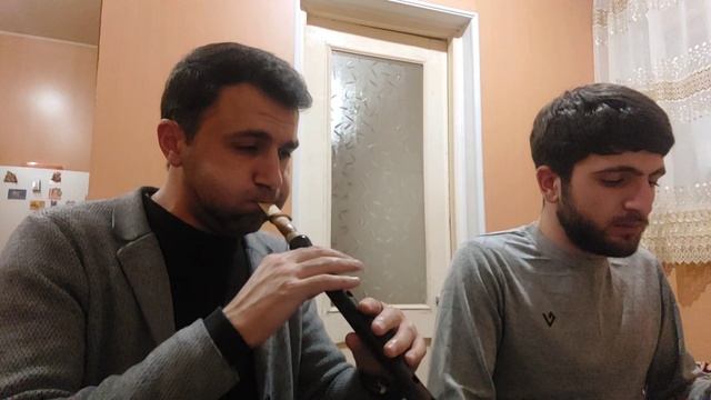 Artush Bernecyan duduk 
Hovhannes Hovhannisyan sintez 
Broyi