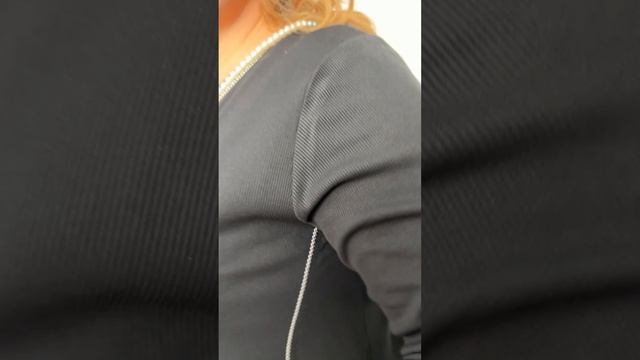 Платье с полосками по бокам
