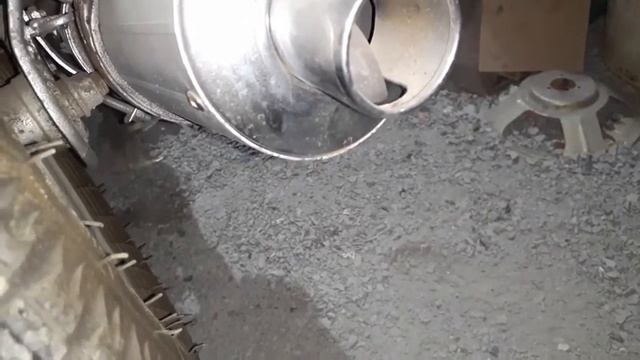 Доработка карбюратора скутера, сопло 26мм . Чистая работа двигателя. Прёт без проблем))).mp4