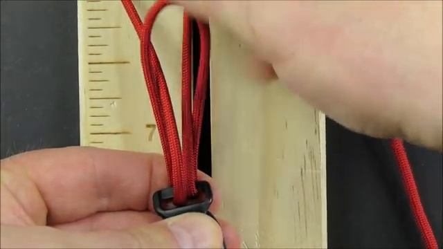 How to weave a 3 Cow Hitch 4 Strand Core to a 5 8 inch Buckle_270p_360p