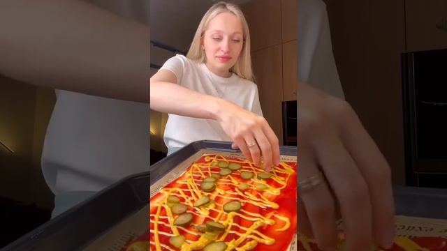 🌭 Сосиски в тесте с начинкой
#выпечка #закуски