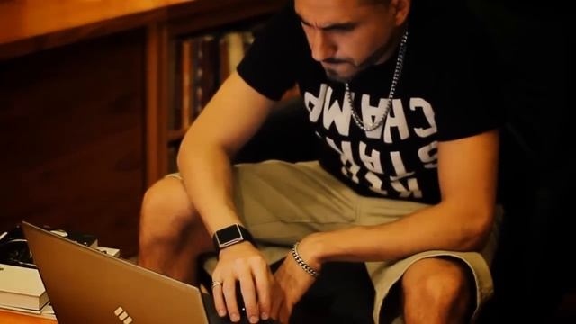 Experiencia Nifty - Rafa Arcaute