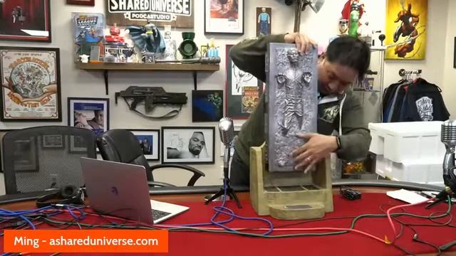 Sideshow Premium Format Han Solo in Carbonite Unboxing