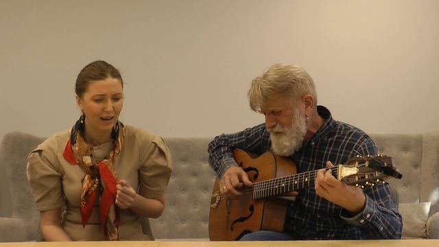 "Батеев круг" (Москва) — «В саду вишенка заблёкла»