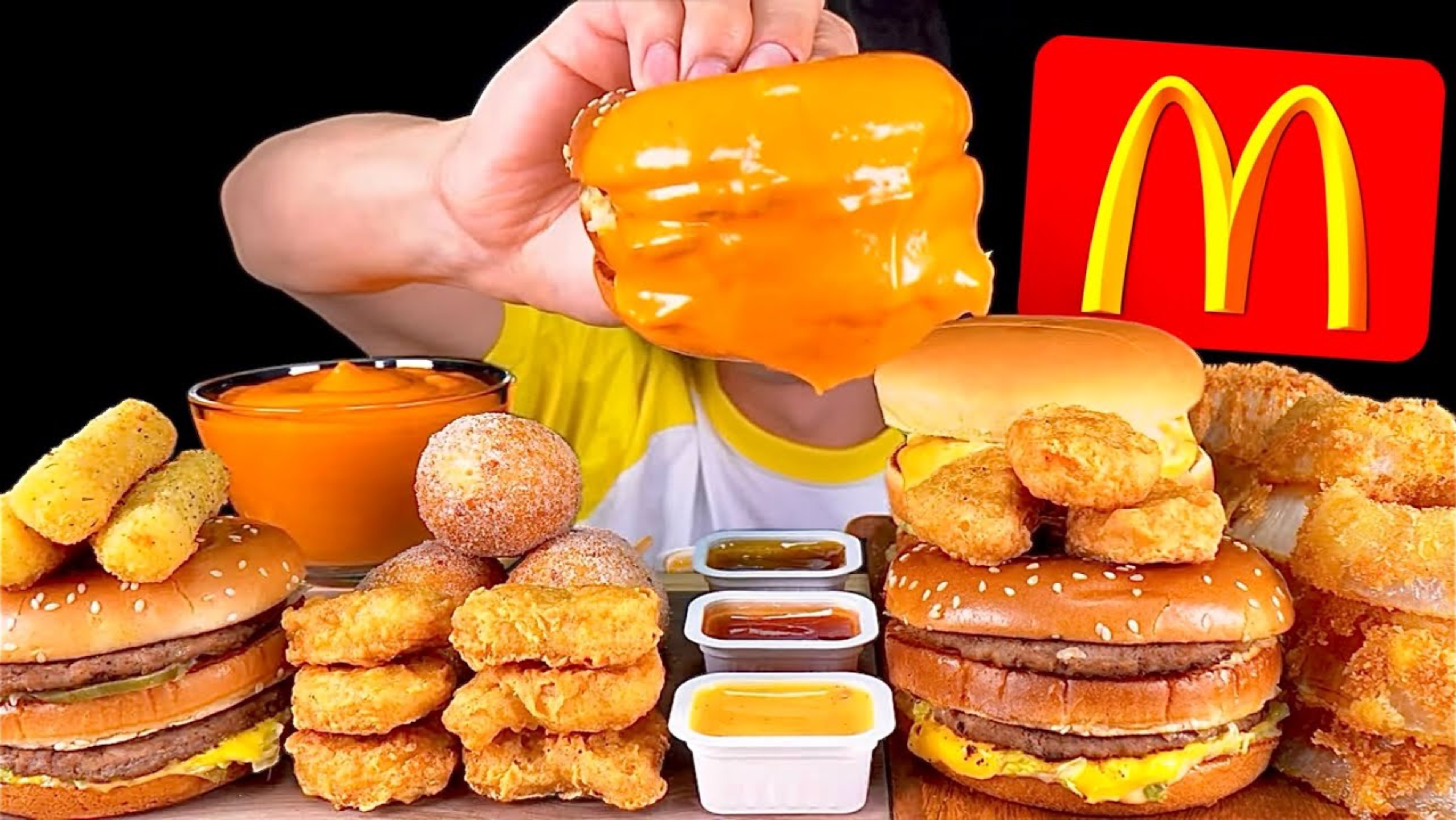 ASMR 맥도날드 빅맥 치킨너겟 띠드스틱 어니언링 치즈버거 새우버거는 롯데리아 먹방! McDonald’s Big Mac With Onion Rings Nuggets MuKBang!