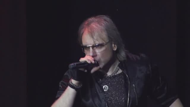 ДЕНИС КОСЯКИН И ГРУППА БЕЛЫЙ ОРЕЛ "ЧИСТЫЙ СПИРТ"