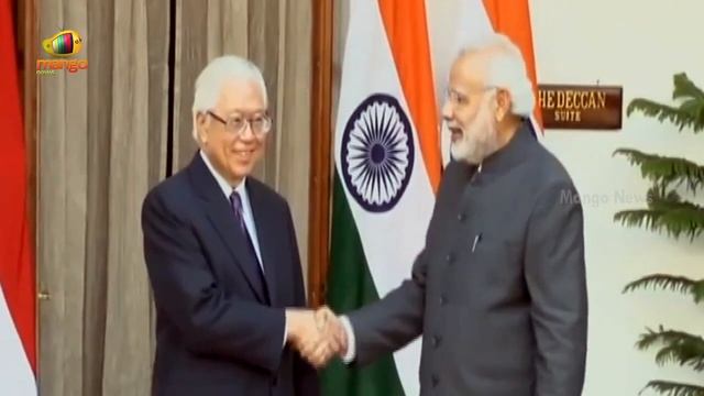 PM Modi with Singapore President Tony Tan Keng Yam in New Delhi, India