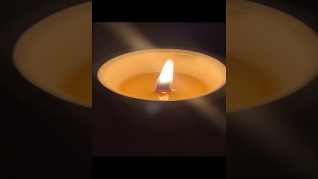 Свеча
ручная работа 
candles by artamoshkina 🫦