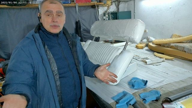 Очиститель кожзама в катере