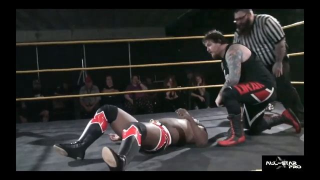 Malik Mayfield vs Drake Gallows  For the King of the Livestream