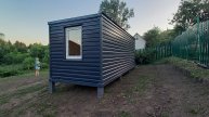 Дачный домик бытовка для жилья блок контейнер вагончик металлический 2.4х7х2.4м в цвете графит