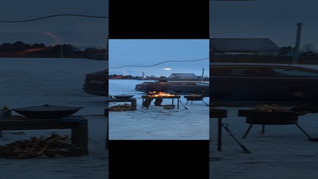 Мы готорим шашлычёк!!!
