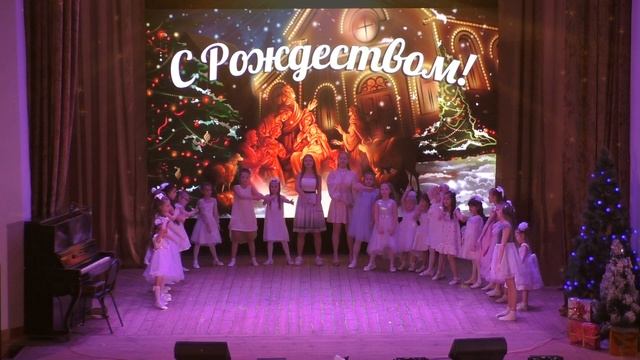 Чудесный свет Рождества - т.к. Горошины