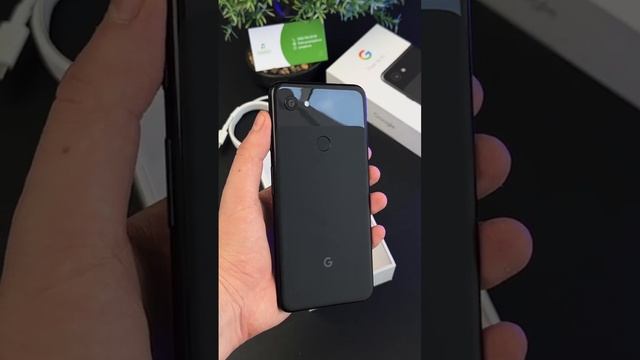 Распаковка Google Pixel 3a XL