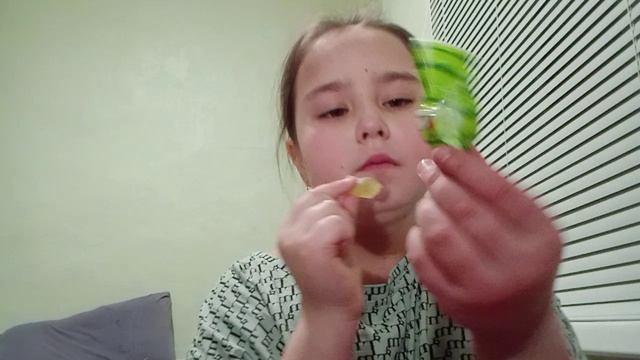 пробую сладости которые никогда не ела!(ЧТООО?)