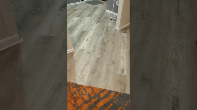 Продам 2х ком. 50м² на 7 этаже с ремонтом. РХ, г. Абакан, ул. Стофато 12а. Звоните 89130526630.