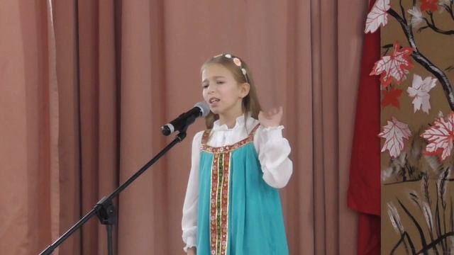 Люблю я землю Русскую. Автор Э.Панасенко. Читает Таисия С. 10 лет.