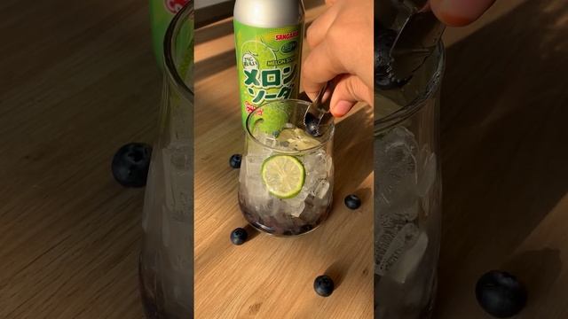Blueberry with sparkling water #fruitdrink #foodporn #foodblogger #indianinvietnam #fillybellytrave