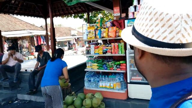 Shopping Market | Tanah Lot Temple | Bali Indonesia | HD