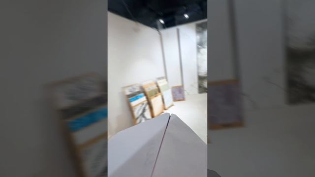 Вы можете посетить салон Decorum, где наши специалисты с удовольствием помогут вам с выбором.