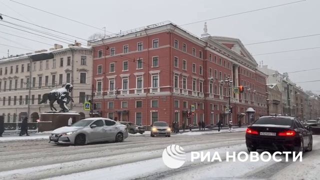 Питер сегодня.😭😭

Вот где зима заблудилась!🥶