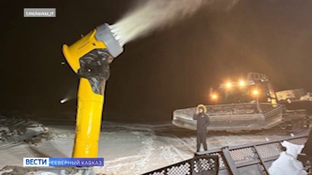 На Эльбрусе начали генерировать снег