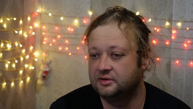 Устал за день я и засыпаю, но я с надеждой, ваши, комментарии, читаю. ПОДВАЛ ИЛЬИЧА жизнь в деревне