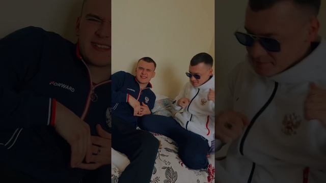 FINIK I ALEKS ATAMAN — Снова в голове дурдом