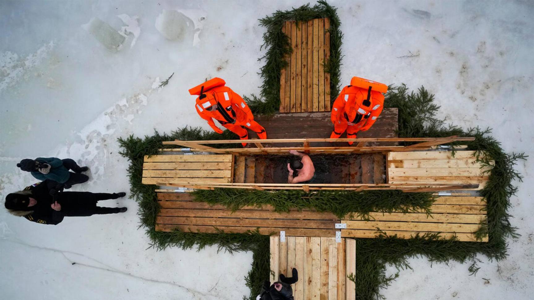 Синоптик сообщил об отмене Крещенских морозов в Москве