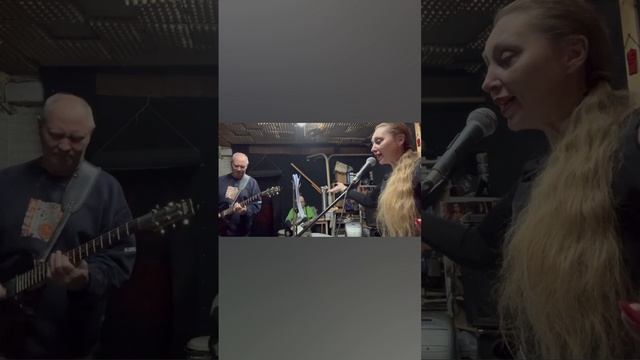 Развивайте свои таланты, любите себя и прекратите обесценивать свои навыки и услышите зов Души ➡️➡️➡