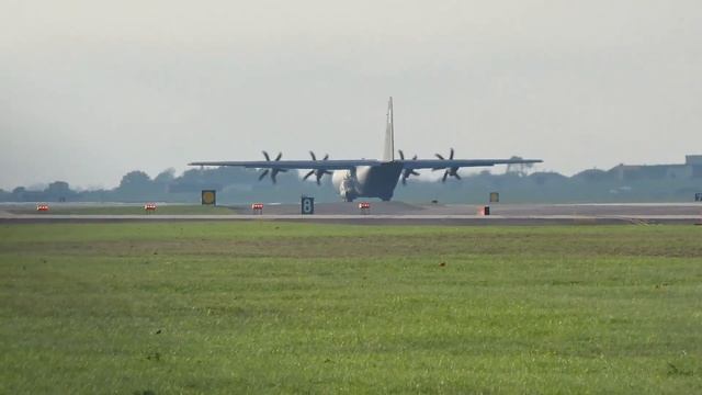 Royal Canadian Air Force C130 arrival and departure RAF Lakenheath 14.11.22