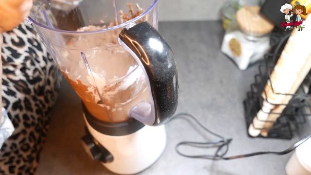 La torta al cioccolato ultra dietetica senza burro, olio e latte per chi è a dieta  Ha solo 60 Kcal