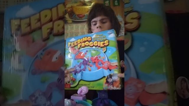 Обзор  игры голодные легушки