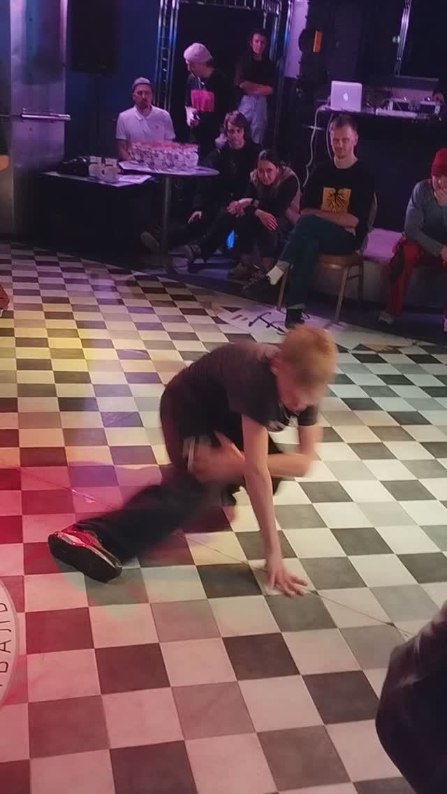 Dance Machine N17 "Juniors 2 на 2" , финал, FlowLev+Бурда