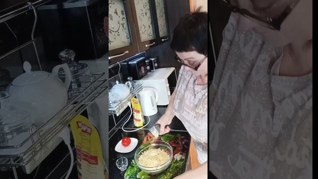 ГОРЯЧИЕ БУТЕРБРОДЫ