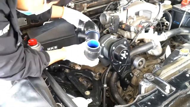 The installation of Anrot HKS supercharger for Pajero V93#supercharger #car mods #anrot #Pajero