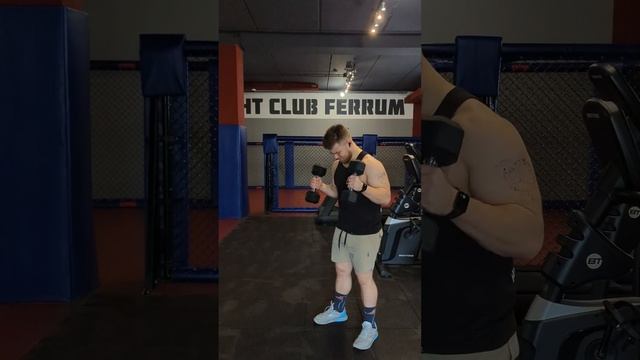 Молотки #спорт #fitness #бицепс