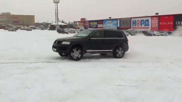 Volkswagen Touareg 1UZ-FE